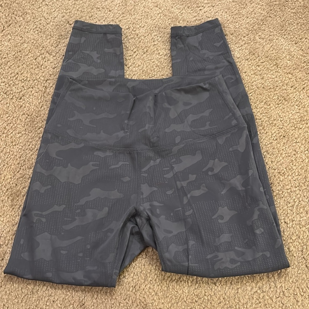 Zyia Camo Leggings